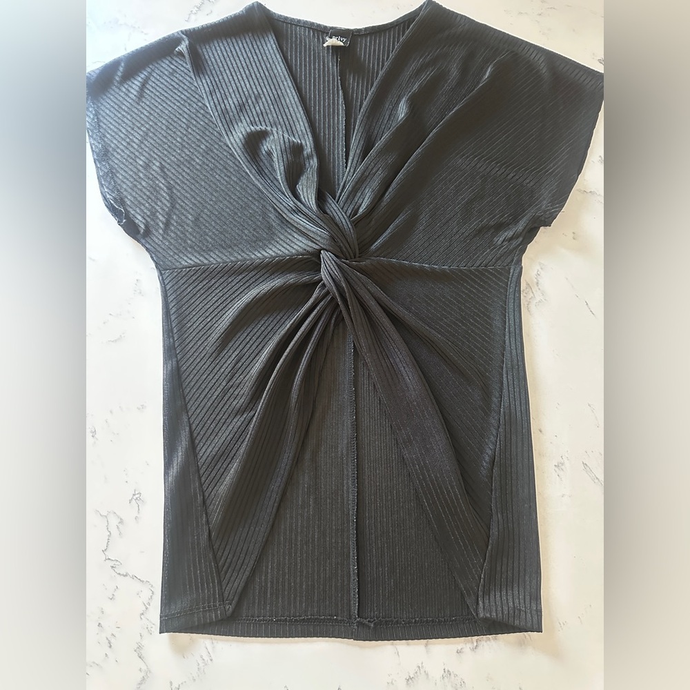 Privy Women’s Black Ribbed Sheer V-Neck Top/Blouse Msrmnts in Photos - Picture 6 of 9